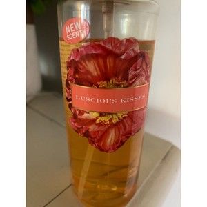Victoria's Secret Luscious Kisses *DISCONTINUED* Body Mist